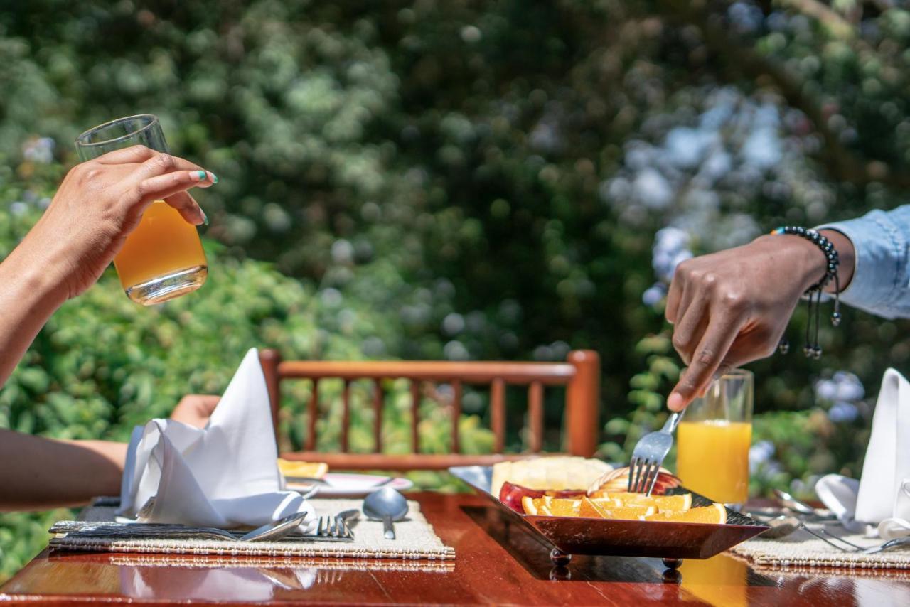 Sarova Lion Hill Game Lodge Накуру Екстер'єр фото
